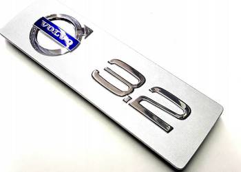 VOLVO S80 V70 emblemat oslony silnika 3.2 OE