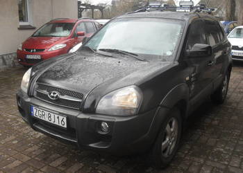 HYUNDAI TUSCON 4X4 2.0 crdi zarej.klima halogen I rej.2005r.