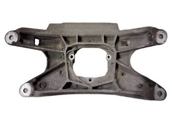 Belka skrzyni biegów Audi A4 B8 8K0399263K aluminiowy wspornik tylny