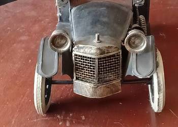 model samochodu kolekcjonerski Ford Model T, Tin Lizzie” (Blaszana Elżbieta