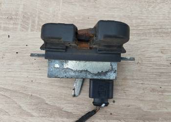 Zamek tylnej klapy Seat Altea 2005r.