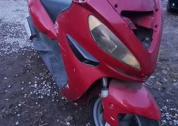 Skuter Yamaha modus 250