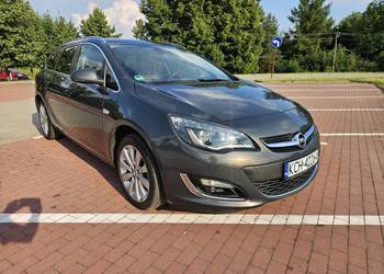 Opel Astra J Sports Tourer "INNOVATION "