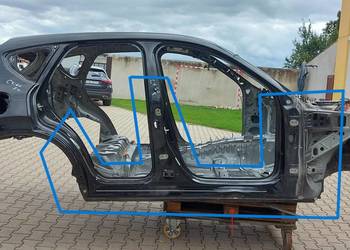 Mazda CX60 2023 próg prawy słupek a b środkowy bok prawa strona  