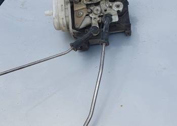 audi a4 b5 zamek prawy   przód