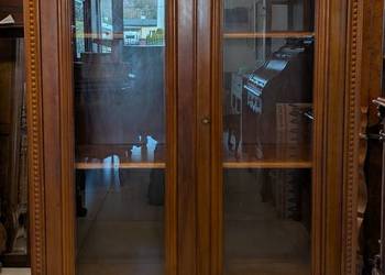 Włoska witryna na lwich łapach -sklep Dąbrowa Górnicza