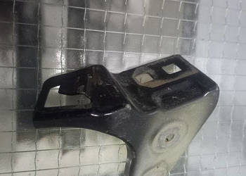 Mocowanie ślizg lampy prawy przód 202 toyota rav 4 II 00-05