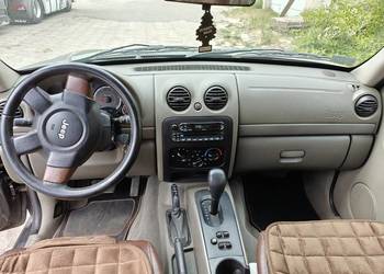 JEEP Liberty KJ 2.8 CRD