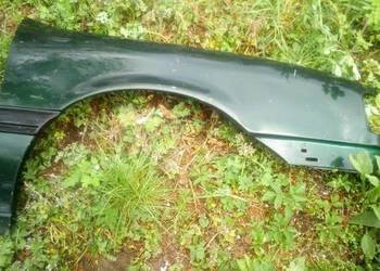Błotnik przedni prawy OPEL VECTRA A zielony bez korozji