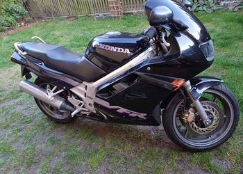 Honda VFR RC  36 750 zamiana na enduro lub super moto