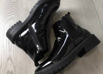 Botki damskie na grubiej podeszwie River Island rozmiar 40