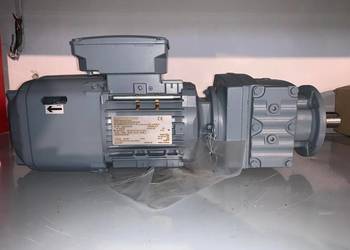 Serwomotor SEW RF37 DRN80MK4/BE1HR 500W