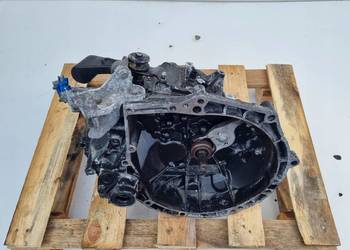 Peugeot 208 1.2 VTI MANUALNA SKRZYNIA BIEGÓW manual 20CR16