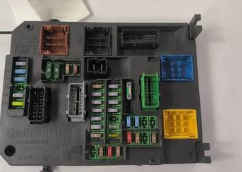 SKRZYNKA BEZPIECZNIKÓW PEUGEOT 508 9665547580