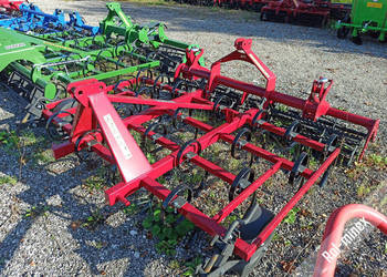 Nowy model Agregat uprawowy ORION dociskowy 2.1 m Dziekan Nowy model Agregat uprawowy ORION dociskowy 2.1 m Dziekan