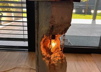 Lampa z betonu