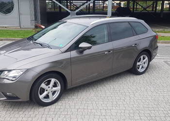 SEAT LEON niski przebieg
