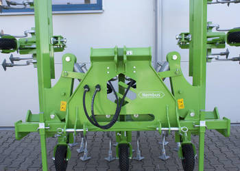Bomet Pielnik składany hydraulicznie Nembus P470/2 H 5 sekcji