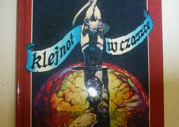 KLEJNOT W CZASZCE - MICHAEL MOORCOCK