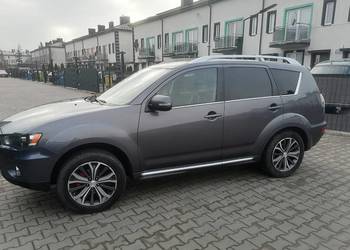 Outlander 2 2.0 benzyna+lpg