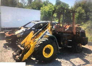 Yanmar V80 - Siłownik