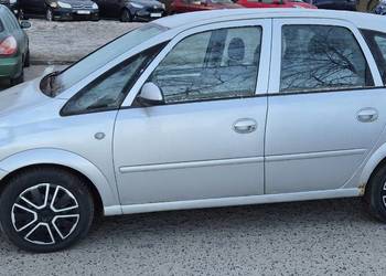 Opel Meriva z 2005 roku