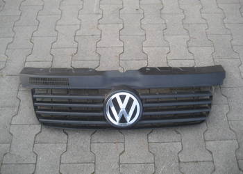 vw t5 04-09r atrapa grill znaczek 7h0807101