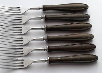 Widelce obiadowe (nr.2), BAKELIT, sztućce PRL