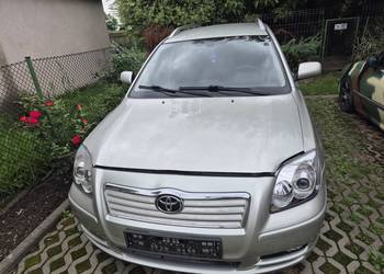 Części Toyota Avensis