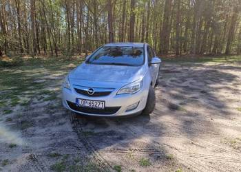 Opel Astra 2010 r. Sprowadzony zarejestrowany
