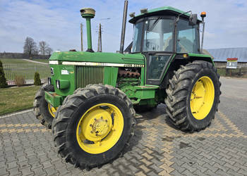 Ciągnik JOHN DEERE 3140, 4x4 (97 KM)