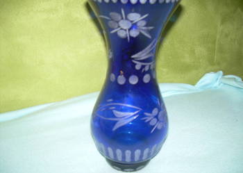 Wazon z lat 70 wys. 23 cm.