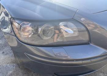 Lampa przód prawa  Volvo S40 II V50