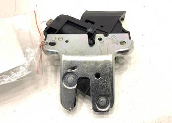 ZAMEK KLAPY TYŁ AUDI A6 C6 Sedan/Limuzyna 4F5827505D 04-11