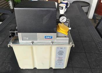 Pompa centralnego smarowania SKF MKU2-KW6-22003+428 6L 230V NOWA