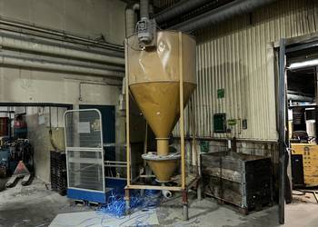 Silos na tworzywa sztuczne (żółty)