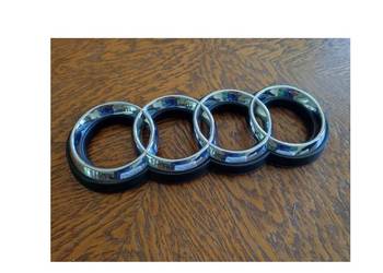 emblemat znaczek logo Audi grill przód tył