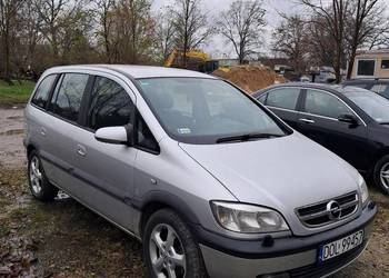 Opel zafira 1.8 2004.7 miejsc