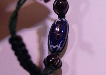 Pleciona bransoletka makrama zielona koraliki niebieskie HANDMADE