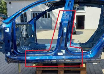 TESLA MODEL Y 2024r SŁUPEK ŚRODKOWY LEWY 