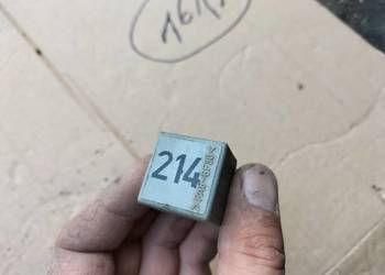 PRZEKAŹNIK AUDI 214 443951253K
