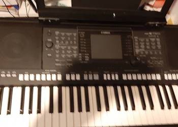 Yamaha psr s 750