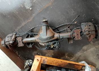 Most dyfer mascott blokada