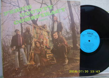 K.  Country LP ; PERTH COUNTRY CONSPIRANCY, Canada.