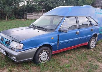 Polonez Cargo Plus karetka ambulans