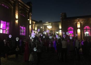 Świecące balony z helem - światełko do nieba - wypuszczanie balonów