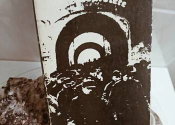 Wągiel książki W twierdzy księgarnia Praga Warszawa unikat