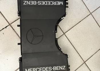 Obudowa filtra powietrza R129 SL 500 Mercedes-Benz