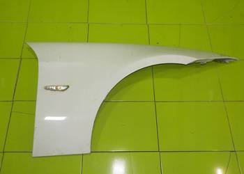 BMW 3 E90 10r blotnik prawy przod