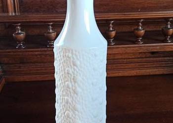 Wazon KPM. Royal Porzellan. Bavaria. Germany.  Handrbeit. Wazon KPM. Royal Porzellan. Bavaria. Germany.  Handrbeit.